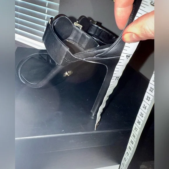 Versace stilettos - Picture 6 of 13